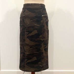 SoHo New York and Company camo midi pencil skirt